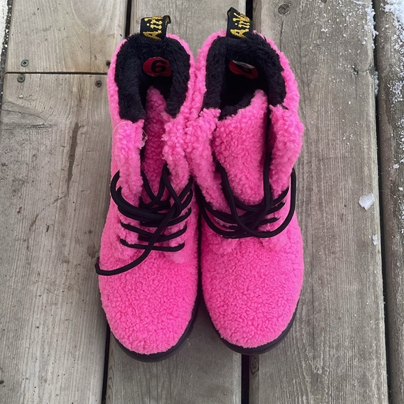 Brand New No Tags  💗 1460 PASCAL WOMEN'S FAUX SHEARLING BOOTS Doc Martens - Picture 8 of 13